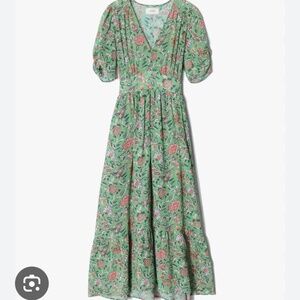 EUC // XiRENA // Camelia Dress // Jade Green Floral // Size Medium